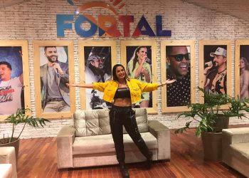 Cantora Alinne Rosa visita a Central do Fortal na expectativa para o “Bloco Largadinho”