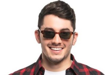 Jonas Esticado inicia maratona de shows no São João com novo hit e repertório atualizado