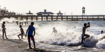 Feriado pede mar: listamos três praias de Fortaleza para serem curtidas