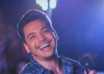 Wesley Safadão agita o Bloco Vai Safadão/Eh Loco no domingo de Fortal 2019