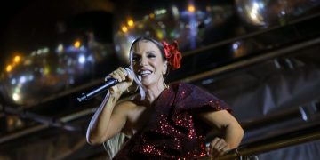 Terceiro dia de Fortal tem homenagem a Gabriel Diniz e novidades no trio de Ivete Sangalo