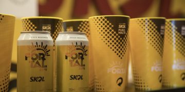 Skol vai espalhar latinhas autografadas pelas atrações do Fortal em supermercados de Fortaleza