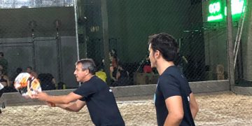 Pais e filhos melhoram a saúde e estreitam relação treinando juntos