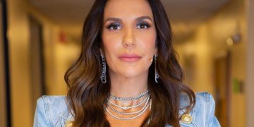 Outubro Rosa: Ivete Sangalo posta vídeo após fazer mamografia e recomenda o exame