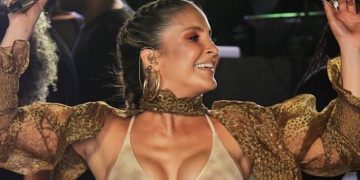 Claudia Leitte retorna aos palcos com apresentação eletrizante na Micareta Salvador