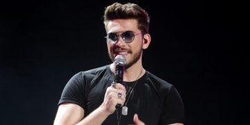 Com megaestrutura, Gustavo Mioto grava DVD marcante em Fortaleza