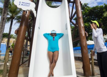 Beach Park recebe prêmio Maurício de Sousa com atração de realidade virtual