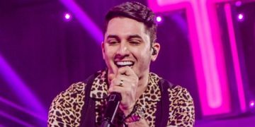 Fãs de Portugal, Holanda, Suíça e Espanha cantam junto com Jonas Esticado o hit “Vem Me Amar”