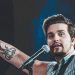 Luan Santana lança os clipes de “Vingança” e Moça Chique”