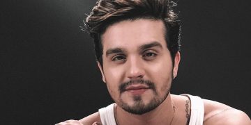 Luan Santana lança clipes de “Motel Paraíso” e “Sofazinho”