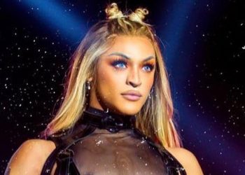 Pabllo Vittar é atração do Festival Cores com novo álbum nas paradas e prêmio internacional