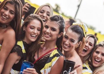 Bloquinho de verão anuncia o primeiro fim de semana de folia