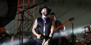 VillaMix Fortaleza reuniu nomes do sertanejo, forró e funk no estacionamento da Arena Castelão; veja as fotos