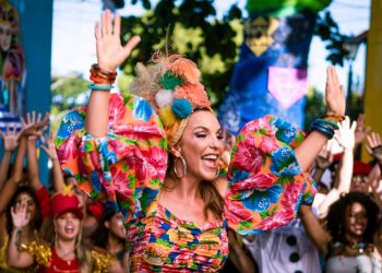 O clipe “O Mundo Vai”, de Ivete Sangalo, ultrapassa a marca de 3 milhões de visualizações