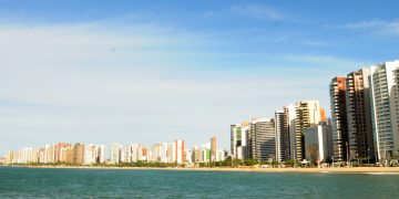 Fortaleza é a 5ª cidade mais buscada para turismo em família