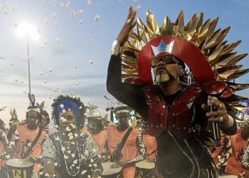 Grandes apresentações marcaram o primeiro dia de Carnaval em Salvador