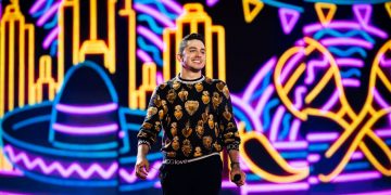 Jonas Esticado lança clipe da música “Bom Ator”