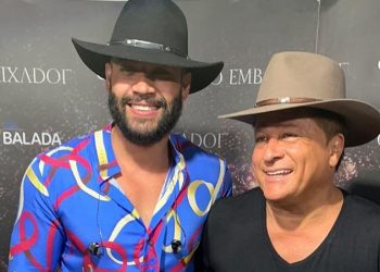 Gusttavo Lima divulga data de próxima live-show com participação do cantor Leonardo