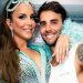 Ivete Sangalo e o marido Daniel Cady dão beijão durante live