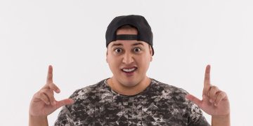 Renan da Resenha faz show de stand up no drive in Go Dream neste fim de semana