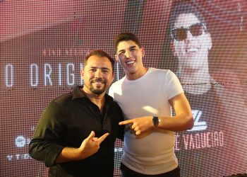 Com músicas autorais e apadrinhado por Xand Avião, Zé Vaqueiro inicia nova fase da carreira e lança álbum “O Original”