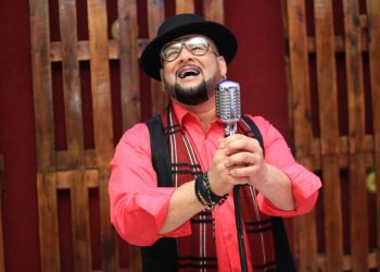 Jame Rios comanda live de Axé