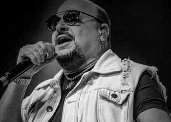 Cantores lamentam a morte de Paulinho Roupa Nova