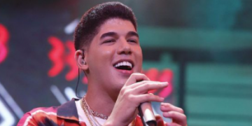 Para além dos palcos, Zé Vaqueiro mostra o processo de composição das músicas