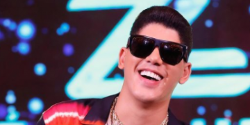 Para além dos palcos, Zé Vaqueiro mostra o processo de composição das músicas