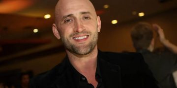 Famosos lamentam morte do ator Paulo Gustavo