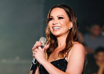Solange Almeida anuncia live de São João