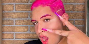 Repaginando visual, Yarley apresenta nova cor de cabelo nas redes sociais