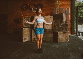 AYO Fitness Club esclarece dúvidas sobre exercícios físicos após vacinação contra a Covid-19