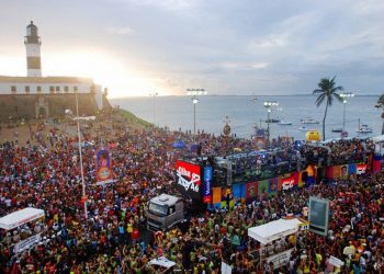 Prefeito de Salvador estuda realizar evento-teste para o Réveillon e Carnaval de 2022