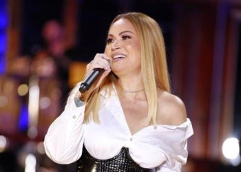 Solange Almeida participa de show de humor com Tirullipa