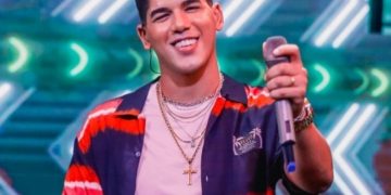 Zé Vaqueiro lança challenge de dança de seu novo hit “Queda de Moto”