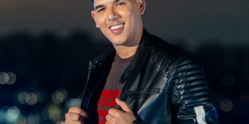 Com visual sunset, Zé Vaqueiro lança clipe da música “Me Chamando Pra Fazer”