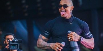 Léo Santana anuncia show para gravação de novo CD neste final de semana