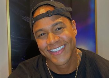 Léo Santana divulga momento em que vê filha pela 1ª vez; confira