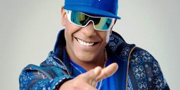 Márcio Victor, do Psirico, declara saudade à folia; confira