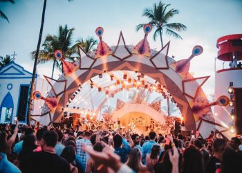 Festa de Réveillon na Bahia confirma edição e anuncia atrações; confira