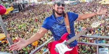 Bell Marques relembra carnaval no bloco Vumbora em Salvador: ‘Que espetáculo!’