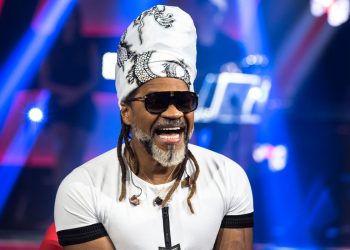 Carlinhos Brown ganha documentário sobre sua vida; saiba mais