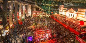 Festa de Carnaval Indoor em Salvador terá shows de Harmonia do Samba e Barões da Pisadinha; confira