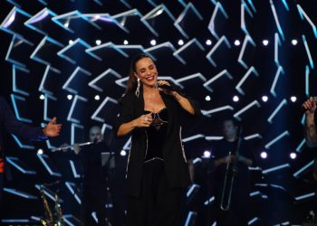 Ivete Sangalo faz feat inédito com banda É o Tchan; assista