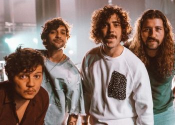 Em tributo à Belchior, banda Selvagens à Procura de Lei faz show presencial em Fortaleza