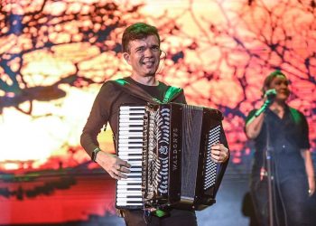 Shows de Solange Almeida, Dorgival Dantas e Waldonys vão agitar Festival de Gastronomia e Cultura de Aracati