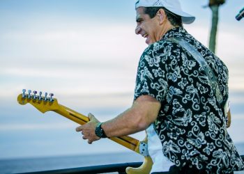 Durval Lelys confirma lançamento de novo DVD e volta de trio elétrico em 2022
