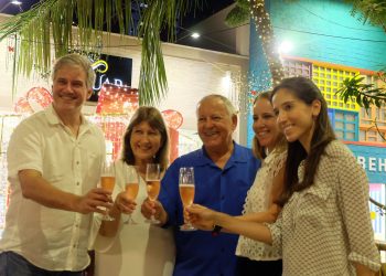 Acender das luzes do Jardins Open Mall marca o início das celebrações natalinas em Fortaleza