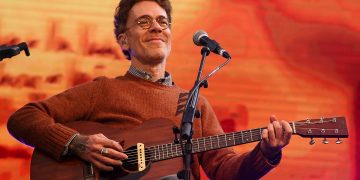 Vibe Boa: Nando Reis e Hungria fazem shows na Praia do Futuro